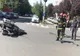 Un motociclist din București și pasagera lui, accidentați în municipiul Buzău