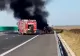 Mașină în flăcări pe Autostrada Moldovei. Traficul a fost blocat la kilometrul 81