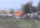Zeci de mașini au ars în incendiul violent de la Vernești