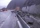 Căderi de bolovani pe DN10 în zona barajului Siriu