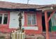 Galerie foto: O alunecare de teren a lăsat o familie din Pârscov fără acoperiș deasupra capului 